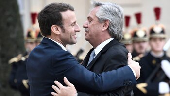 (FOTO: STEPHANE DE SAKUTIN /