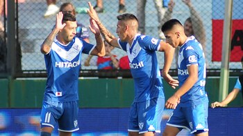 Centurión viene de convertir para