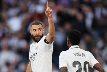 Karim Benzema marcó tres goles