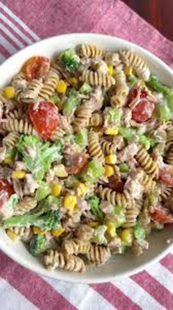 Pasta fría con atún -