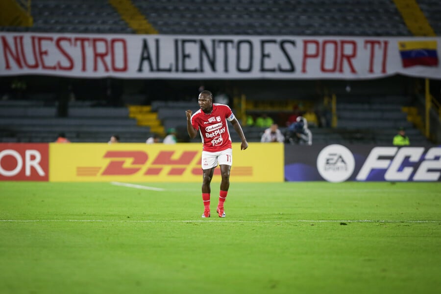 Hugo Rodallega celebrando el gol ante Caracas FC-crédito Cristian Bayona/Colprensa