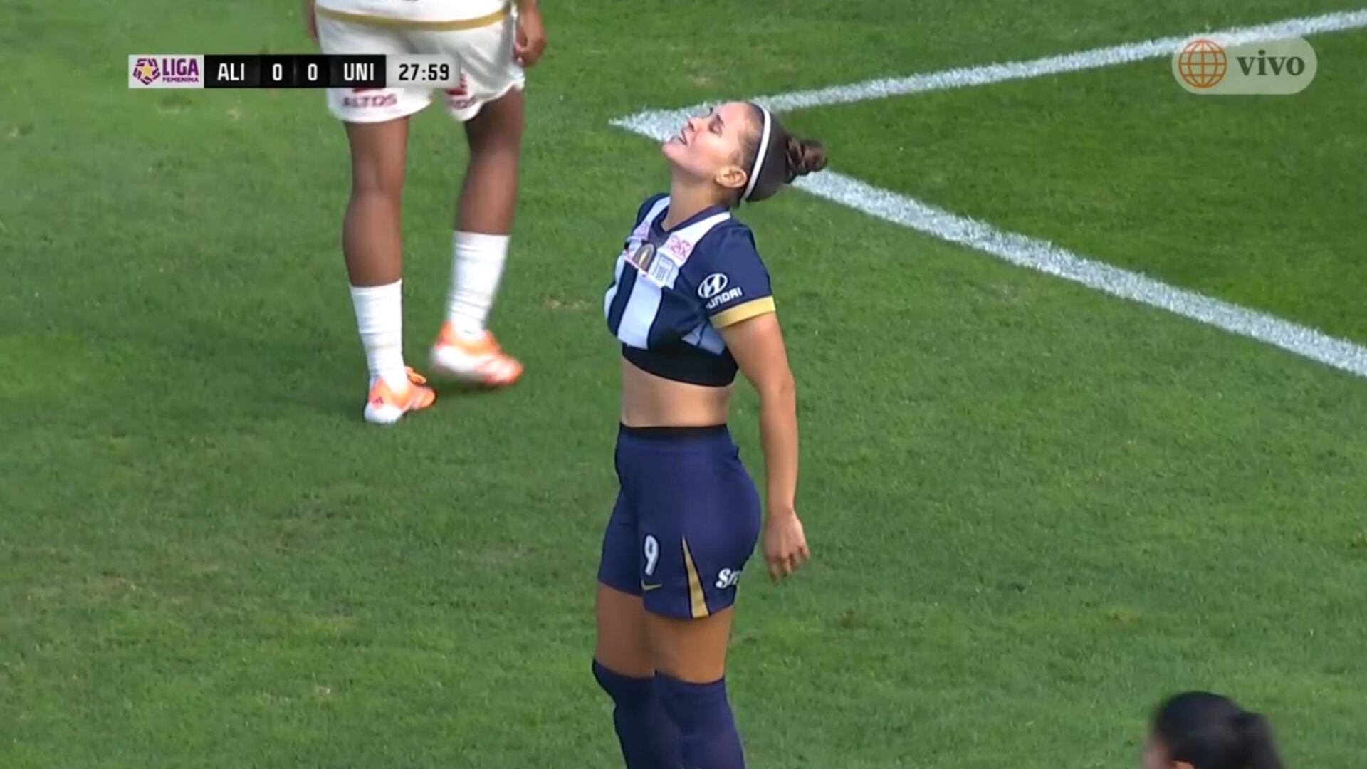 Adriana Lúcar falló increíble penal en Universitario vs Alianza Lima por final vuelta de Liga Femenina 2025 Adriana Lúcar falló increíble penal en Universitario vs Alianza Lima por final vuelta de Liga Femenina 2025
