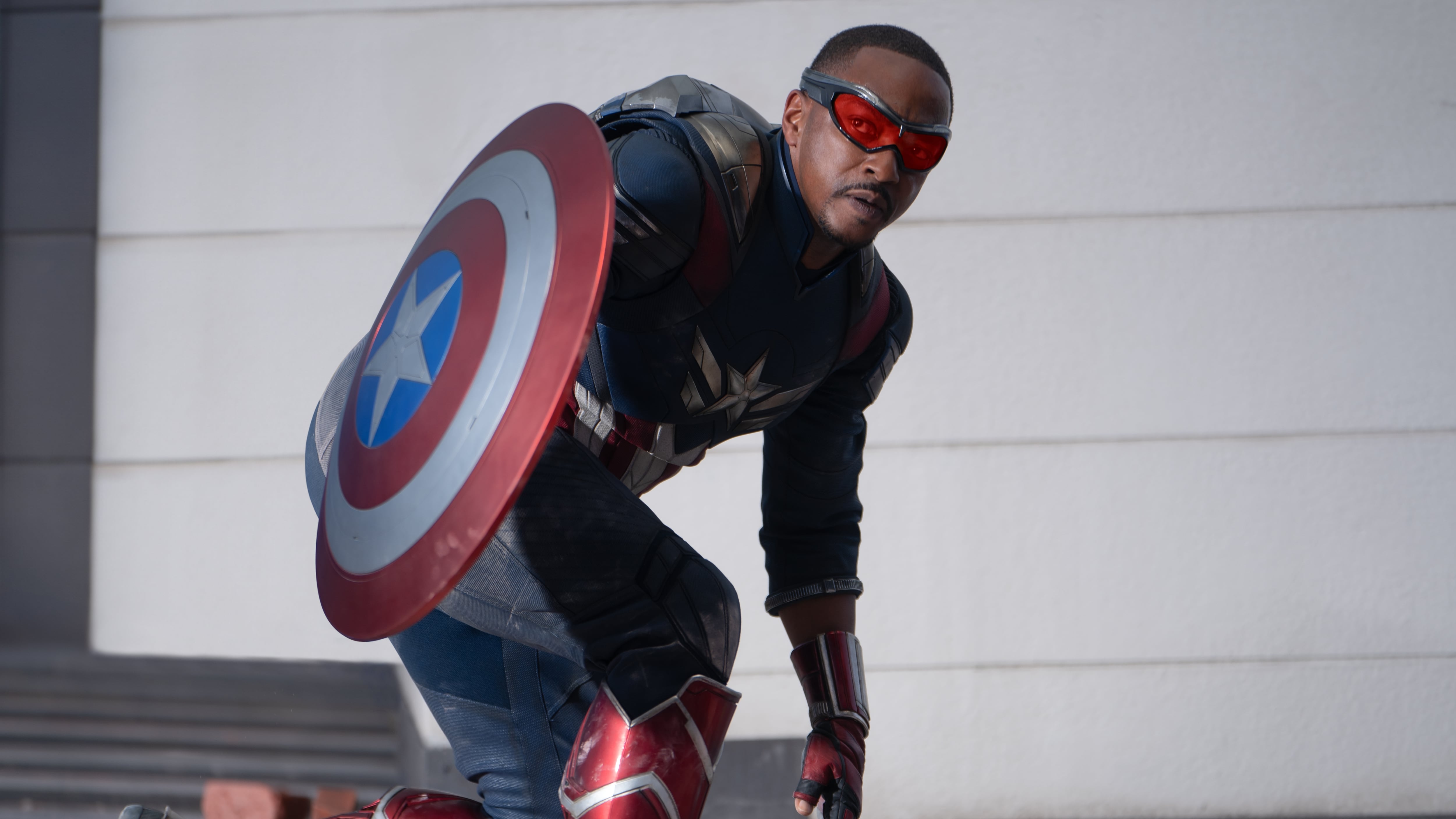 Mackie asumió el legado de Capitán América con una presencia que también se refleja fuera de la pantalla Photo by Eli Adé. © 2024 MARVEL.