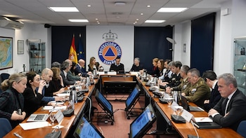 Sánchez preside la reunión de