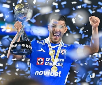 Tras conseguir el Campeón de Campeones y un Mundial 2026 destacado, Erik Lira afirmó que se va a ir a Europa y sostiene que está haciendo todo lo posible para lograrlo. (Instagram)