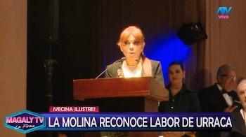 Magaly Medina es homenajeada en La Molina y Anthony Choy sorprende con inesperado piropo: “Las chicas más bonitas son de Venus”. Captura: Magaly TV La Firme.