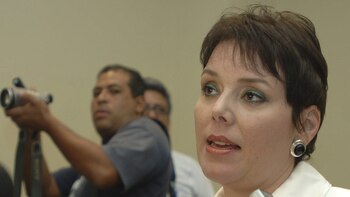 Renuncia la embajadora de Honduras