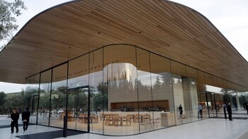 El Apple Park Visitor Center