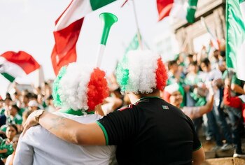Algumas pessoas já começaram a participar da competição, compartilhando fotos de sua experiência na Copa do Mundo. (Nota do Instagram)