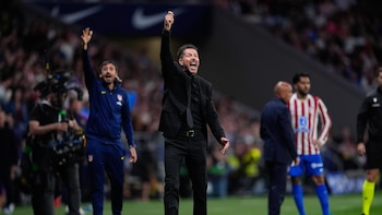 Diego Pablo Simeone: "Hay expulsiones que son expulsiones, llega tarde y pisa el tobillo"