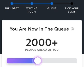 Los seguidores del cantante esperaron