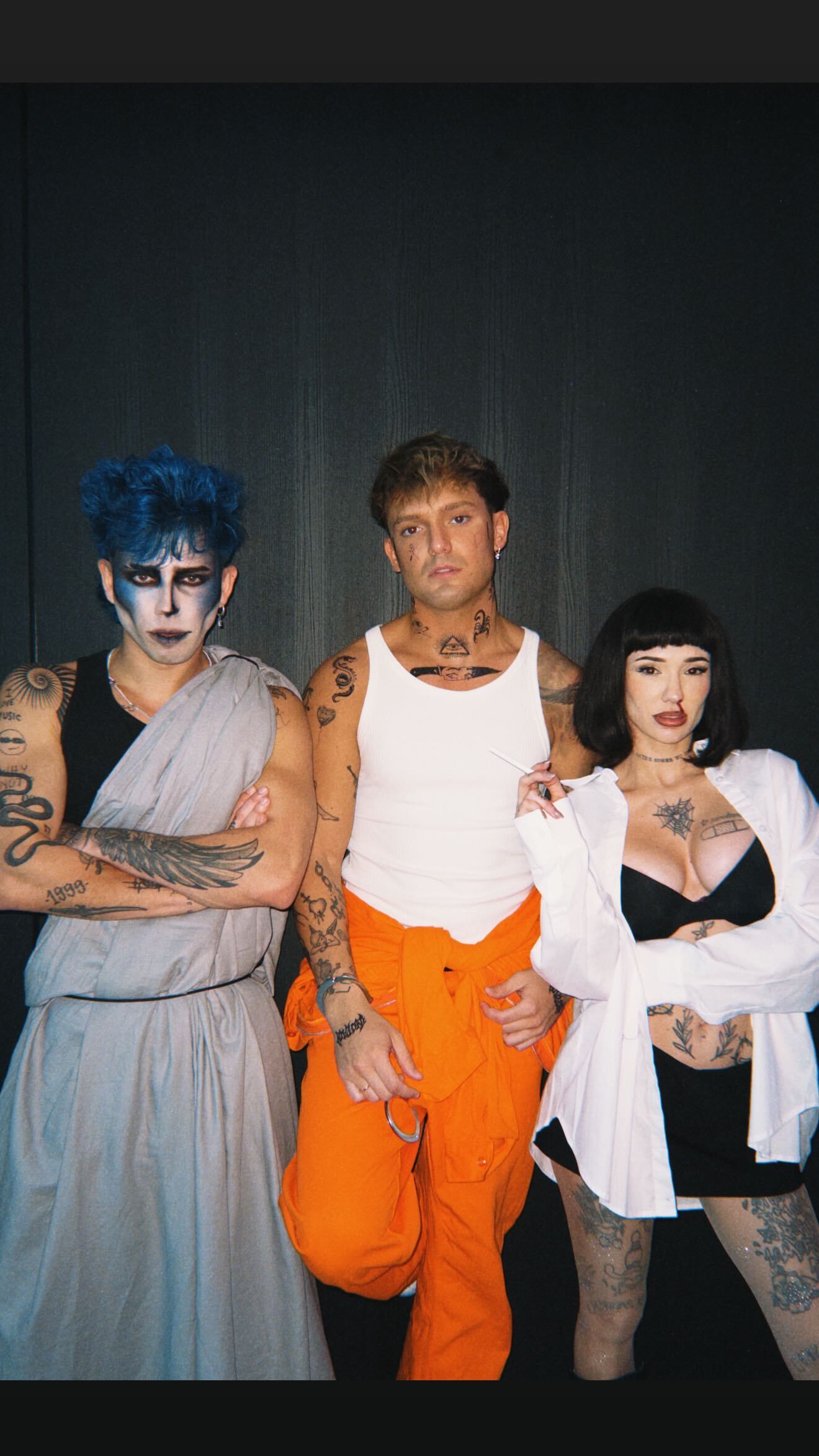 Luck Ra fue disfrazado de Hades, Ian de prisionero y la Joaqui fue de Mia Wallace