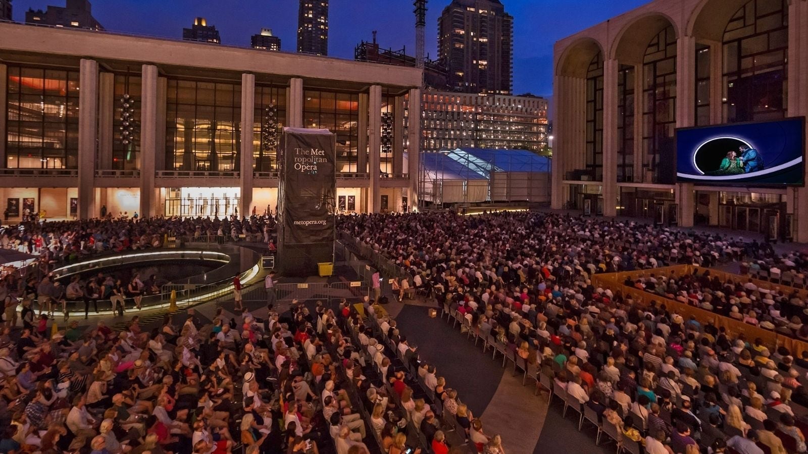 El Metropolitan Opera dispondrá aproximadamente 2.500 asientos para cada una de las noches del festival, que se desarrollará del 2 al 7 de septiembre de 2026.