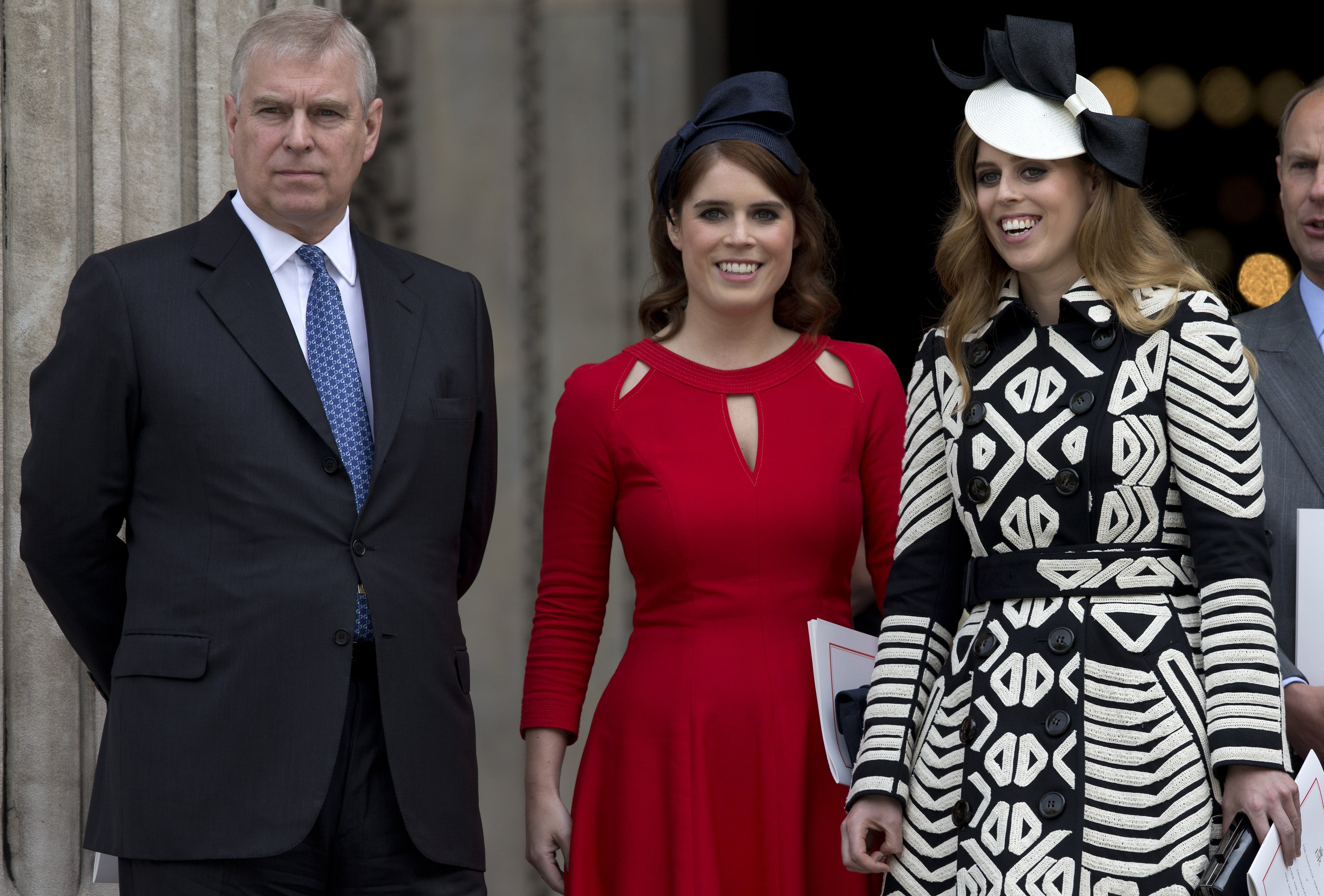 Las princesas Eugenie y Beatrice (AFP)