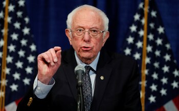 Bernie Sanders hablando desde Vermont