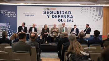 Defensa pide una "auténtica" transformación digital para que las Fuerzas Armadas cumplan su misión de "ganar la guerra"