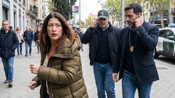Leire Díez “se creyó el personaje” y buscó apoyos de guardias civiles y agentes del CNI para montar las cloacas que ayudaron al PSOE