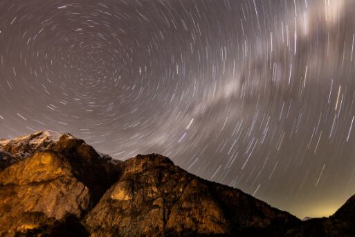 Las Delta Acuáridas se observan mejor desde el hemisferio sur, donde el radiante se eleva cerca del cenit y las noches son más oscuras (Carlos Barria/Reuters)