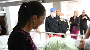 Claudia Sheinbaum supervisa hospitales en Quintana Roo tras protestas de trabajadores sindicalizados del IMSS