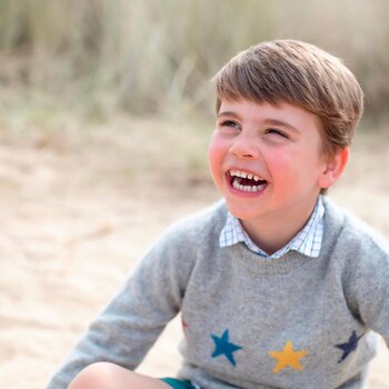 En las imágenes, el niño