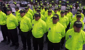 Desde el Departamento de Policía Caldas se afirmó que se asumirán los costos de reparación de la fachada, pero la propietaria también espera unas disculpas públicas - crédito imagen de referencia archivo Colprensa | Raúl Palacios