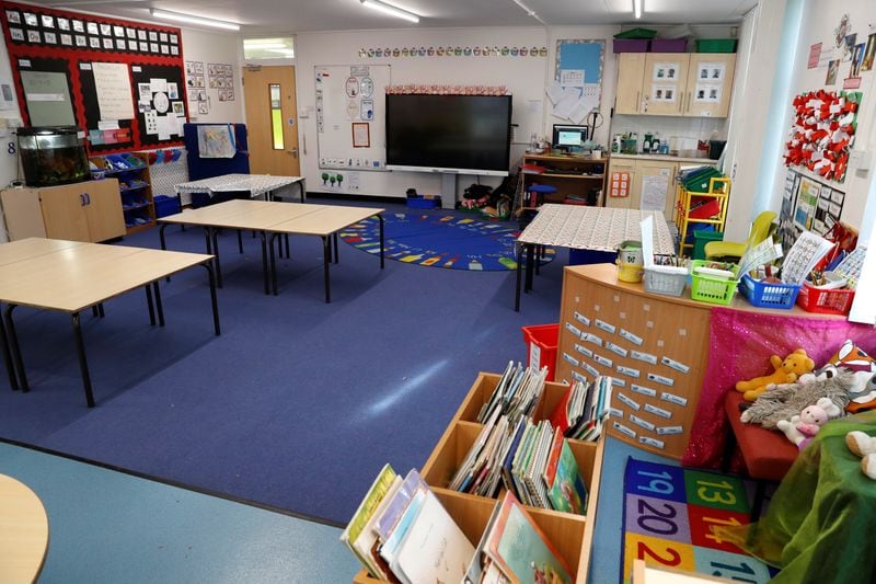 en los últimos años los colegios reportan niveles de morosidad por encima del promedio histórico. REUTERS/Paul Childs