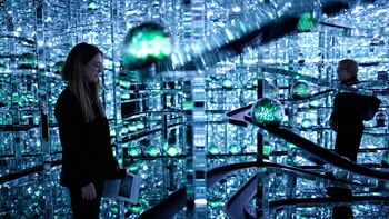 Figuras cognitivas de luz protagonizan