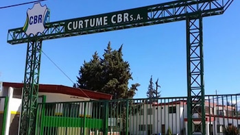 La empresa tiene 800 empleados