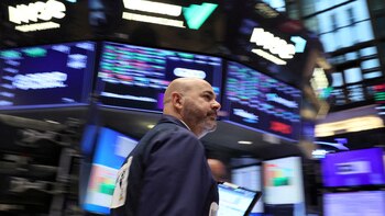 Cedear: cómo comprar con pesos