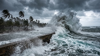 Huracán Rachel se intensifica a categoría 2 en el Pacífico: pronostican lluvias intensas en Baja California Sur, Sinaloa y Jalisco