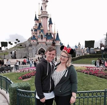 Jamie adquirió un coche, algunas