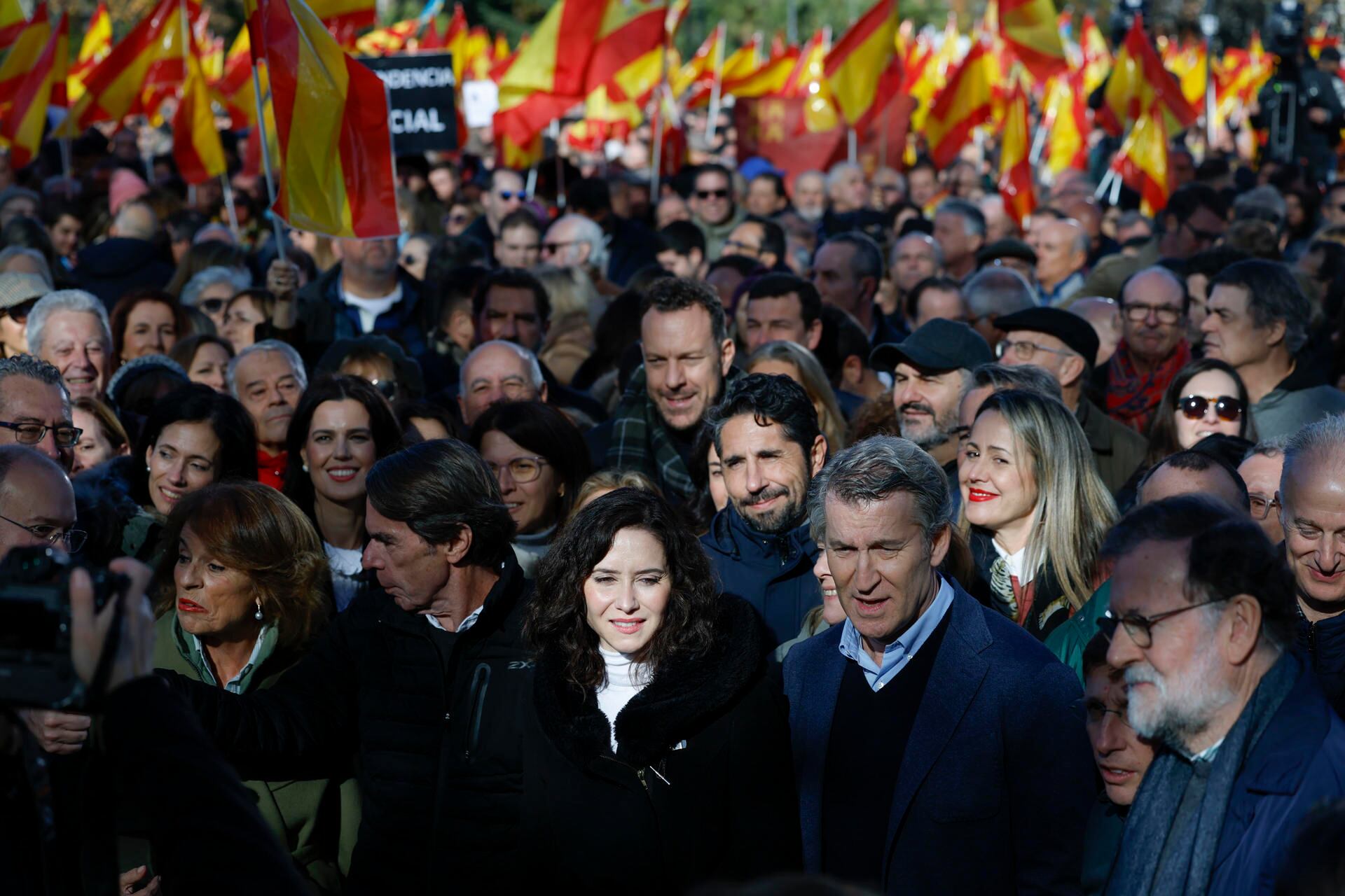 Isabel Diaz Ayuso junto al líder del PP, Alberto Núñez-Feijóo. (EFE/ Juanjo Martín)