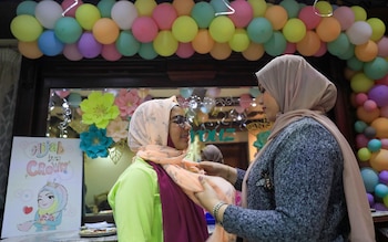 Dos mujeres con su hiyab,