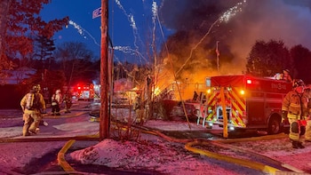 Un incendio en Spencer, Massachusetts,