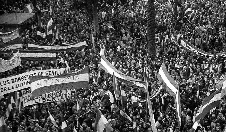 Las manifestaciones del 4 de diciembre de 1977 en las calles andaluzas. (X)