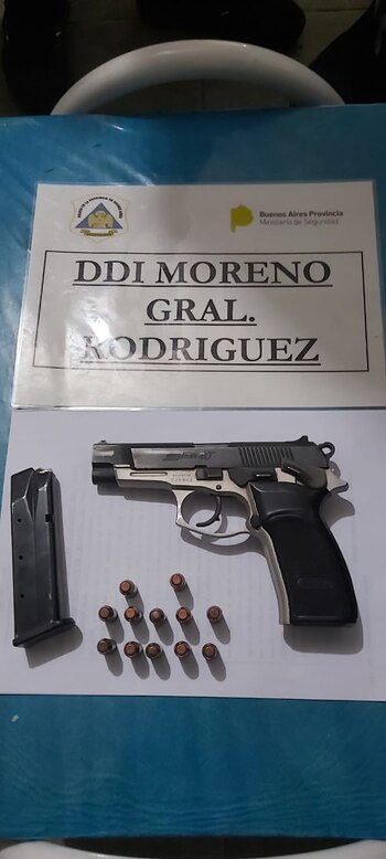 La pistola marca Bersa calibre