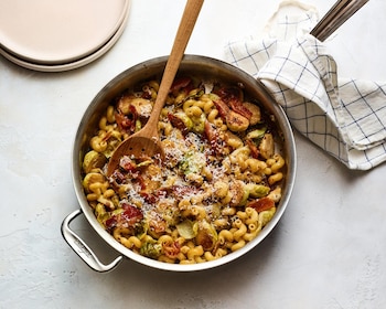Pasta con tocino, vinagre y