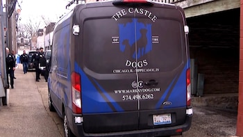 Policía de Chicago recupera camioneta