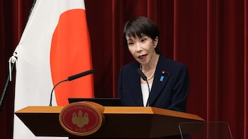 El Nikkei despide la sesión por primera vez por encima de 60.000 puntos