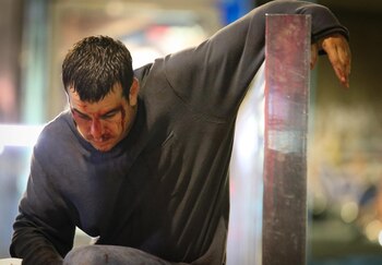 Mario Casas en 'No matarás'.