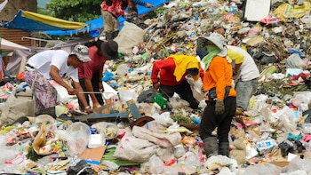 Al menos un muerto y