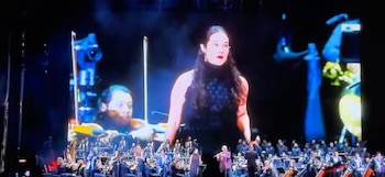 La cantante emocionó a los mexicanos con su interpretación junto al tenor italiano.
(Televisa)