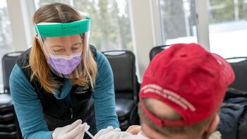 ¿Puedo elegir qué vacuna contra