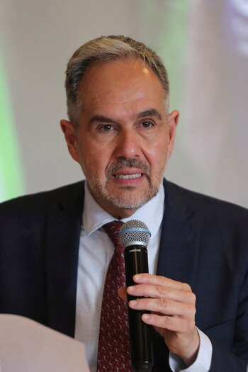 El comisionado José Luis Caballero, se refirió a las consecuencias de la no implementación de los acuerdos de Paz de 2016 - crédito Luisa González / REUTERS