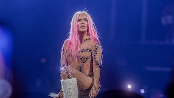 Karol G, Carlos Vives, Shakira o J Balvin articulan iniciativas de ayuda humanitaria tras el terremoto en Colombia