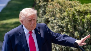 Trump insta a Hezbolá a "comportarse correctamente" durante el alto el fuego alcanzado en Líbano