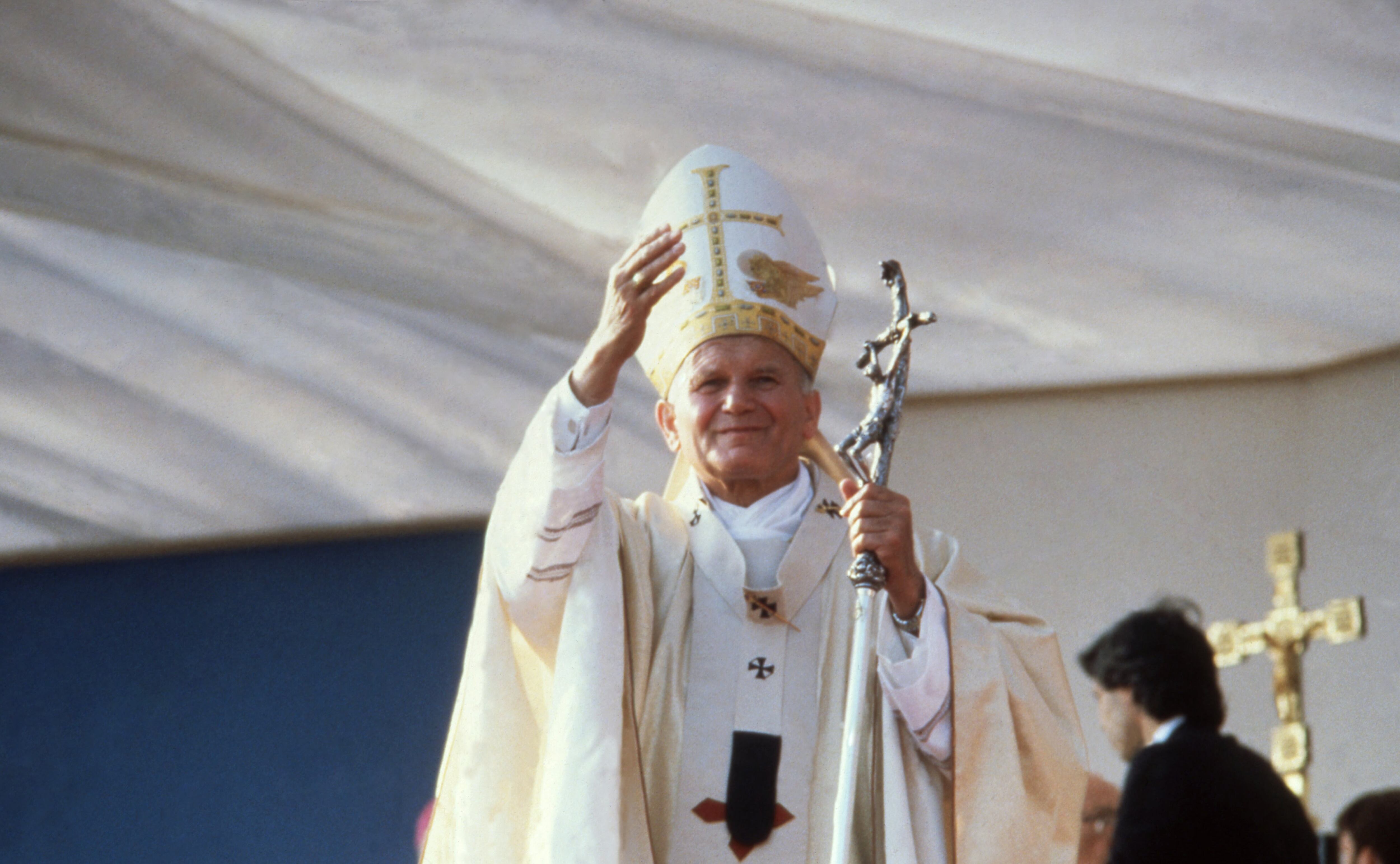 Juan Pablo II fue clave en la caída del comunismo y promovió el ecumenismo y la juventud en la Iglesia (Costa Rica), en 1983. EFE-Archivo