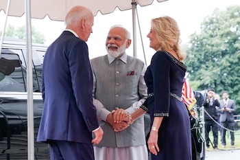 Modi, reibido por Joe y