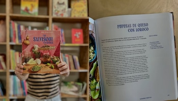 SalviSoul destaca platos icónicos como la pupusa y la flor de izote, resaltando la riqueza de la cocina salvadoreña. (Cortesía: SalviSoul)