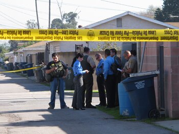 Varios miembros de la policía